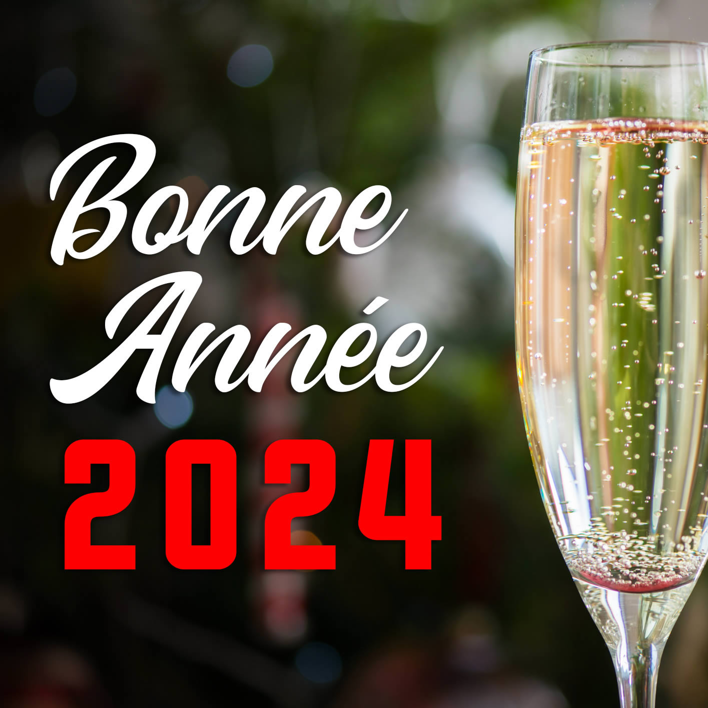 Image de voeux de bonne année avec verre pour porter un toast à la nouvelle année 2024
