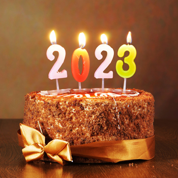 Gâteau aux bougies pour bonne année 2023